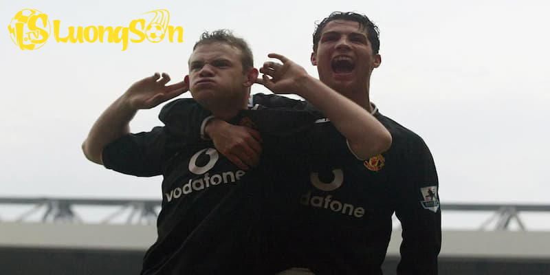 Giới thiệu đôi nét về Rooney và Ronaldo